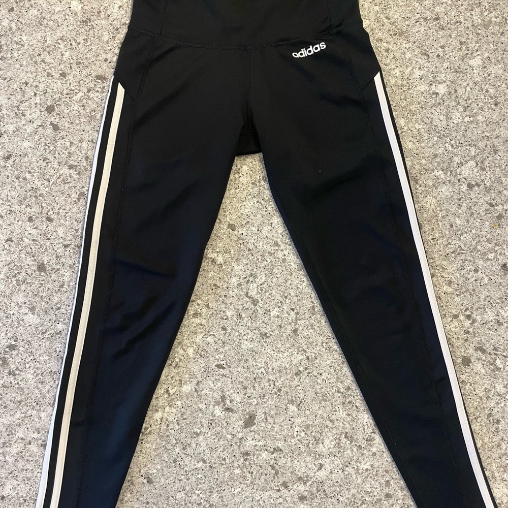 Adidas leggings